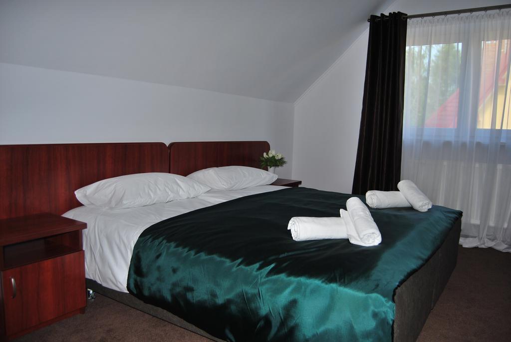 Victoria 3* Warszawa